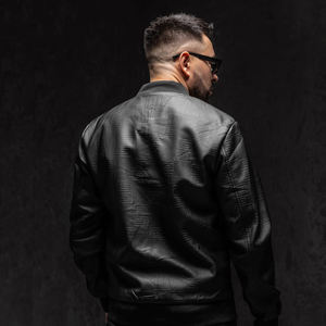 Chaquetas de Cuero Estilo Bomber Vintage Personalizadas para Hombre - Product Image 5