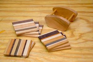 Posavasos BEAUT Venta caliente Tabla de queso SBH Posavasos de madera Respetuoso con el medio ambiente Grabado personalizado Posavasos de madera de acacia de nogal Taza de té - Product Image 5