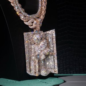 Tùy chỉnh kaws phong cách mặt dây chuyền | 925 Sterling Bạc | Iced ra hip <span class=keywords><strong>hop</strong></span> đồ trang sức với vvs moissanite - Product Image 6