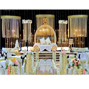 Décoration de scène de réception de mariage chrétienne étincelante, chandeliers en métal impressionnants pour la scène, métal créatif chrétien - Product Image 1