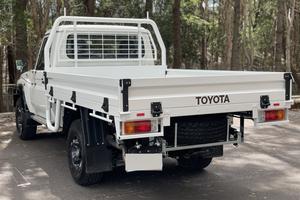 2022 para Toyota LandCruiser serie 70 cabina única caja de cambios Manual diésel sistema hidráulico de mano derecha asientos de cuero cámara trasera - Product Image 3