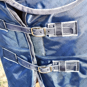 Vente en gros de tapis équestres de qualité supérieure tapis de cheval en polaire stable respirant vente en ligne couverture de cheval d'hiver imperméable - Product Image 6