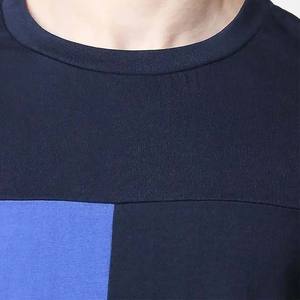 Nueva llegada 100% Camiseta de algodón para hombre Diseño de ajuste clásico con patrón de estilo casual Camiseta transpirable y de tacto suave disponible - Product Image 5