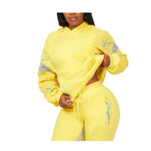 Survêtement empilé personnalisable haut de gamme pour femme – Tissu polaire léger et durable, design vintage uni, style urbain, 2 pièces - Product Image 4