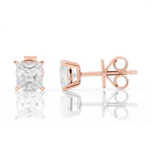 Boucles d'oreilles à clous en diamant taille princesse unique - Product Image 2