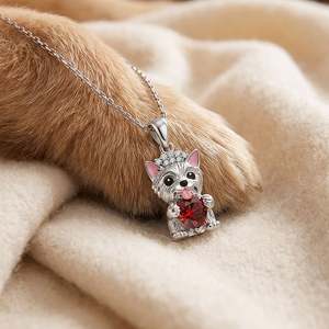 Collier personnalisé Jeulia Petland pour Yorkshire Terrier avec pierre de naissance en forme de cœur - Product Image 2