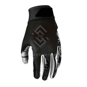 Gants de football américain sur mesure de haute qualité avec logo et couleurs personnalisés, design tendance en tissu - Product Image 6