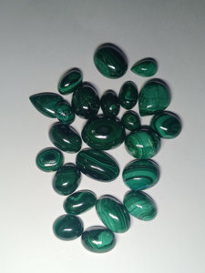 Malachite Cabochon prix de gros Lot malachite verte pierres précieuses en vrac Malachite bague taille pierre précieuse prix par pièces prix d'usine - Product Image 2