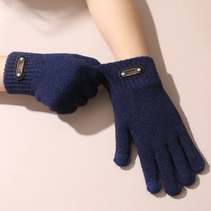 ถุงมือกีฬาฤดูหนาวสำหรับผู้ชาย ถักนิตติ้ง ใช้กับหน้าจอสัมผัสได้ เป็นมิตรกับสิ่งแวดล้อม พิมพ์ลายด้วยเทคนิคการถ่ายเทความร้อน ความยาวระดับข้อมือ - Product Image 4