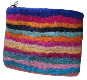Porte-monnaie en feutre multicolore de haute qualité fait à la main avec fermeture à glissière vintage - Product Image 3