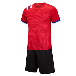 100% maillots de football pour adultes en polyester coupe automatisée impression par transfert de chaleur manches courtes motif solide Logo avant Service OEM - Product Image 5