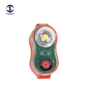 Luz de Rescate LED para Chaleco Salvavidas, Aprobada por Solas, para Deportes Acuáticos, Ligera, Activada por Agua, con Batería de Litio - Product Image 2