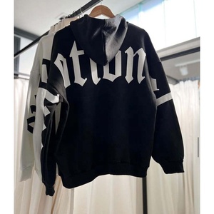 Vente en gros de sweat-shirts et de sweats à capuche pour femmes, à manches longues, imprimés et surdimensionnés - Product Image 6