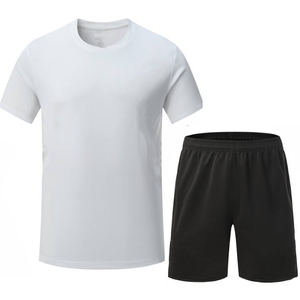 ชุดออกกำลังกายสำหรับผู้ชาย - เสื้อยืดคอกลมสีขาวพร้อมกางเกงขาสั้นสีดำสำหรับฝึกซ้อม - Product Image 1