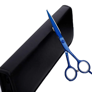 ชุดกรรไกรสแตนเลสพร้อมคลิปหวีอุปกรณ์จัดแต่งทรงผมระดับพรีเมียมชุดตัดผมขนาด7นิ้ว - Product Image 5