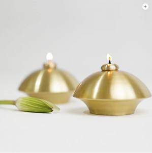 Nouveau bougeoir décoratif pour la maison en forme cylindrique gravure décorative en métal votive en finition rustique pour hôtel à la maison - Product Image 3