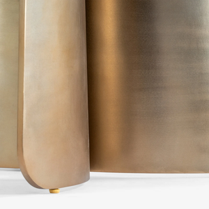 Mesa de Comedor de Diseño Moderno con Cubierta Redonda de Acacia Maciza y Base de Metal Natural con Acabado Dorado para Cocina, Hogar y Restaurante - Product Image 5