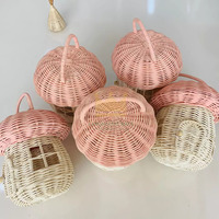 100% jouet de décoration de chambre d'enfant en forme de gland écologique en rotin hochet du Vietnam pour la chambre de bébé