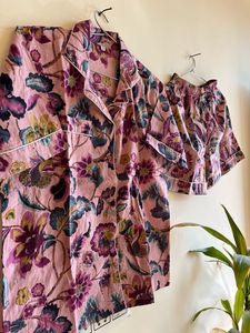 Femmes 100% coton col en v pyjama ensemble Sexy imprimé fleuri respirant main bloc imprimé vêtements de nuit Shorts grande taille doux grande taille - Product Image 6