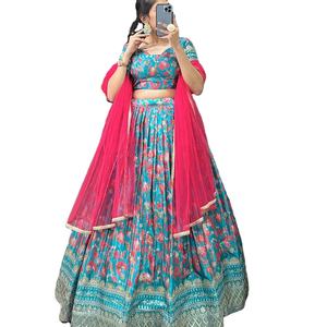 นักออกแบบล่าสุดงานลําดับการปักผ้าไหม Chinnon ทํางานเลฮงก้าโชลีโดย Fab Zone - Product Image 1