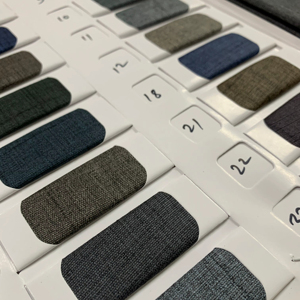 Tela de Traje de Lana Suave, Estilo Liso de Punto Grueso, Material de Poliéster, Teñido Liso para Prendas para Niños y Niñas - Product Image 1