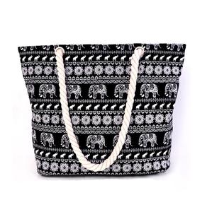 2024 personnalisé écologique rayure imprimé femmes fourre-tout toile sac de plage fermeture à glissière avec deux poignées lettre décoration pas cher - Product Image 6