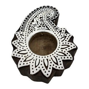 Handmade Eco-Friendly Wooden Pineapple-Shaped 2-Color Printed Block <b>Tealight</b> <b>Holder</b> (Without <b>Tealight</b> Candle) Festival - Product Image 5