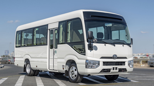 รถบัส CHEAP 2020 Coaster ดีเซล พวงมาลัยซ้าย/ขวา ขับเคลื่อนสี่ล้อ เบาะหนัง ภายในสีเข้ม หลังคาซันรูฟแบบพาโนรามา เกียร์อัตโนมัติ 6 ถุงลมนิรภัย - Product Image 2