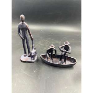 Objet décoratif en bronze, homme avec chien et hommes en bateau, accessoires décoratifs pour la maison - Product Image 5