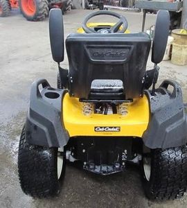 Tracteur de jardin Cub Cadet XT2 GX54 D à prix réduit Tondeuse à gazon - Product Image 4