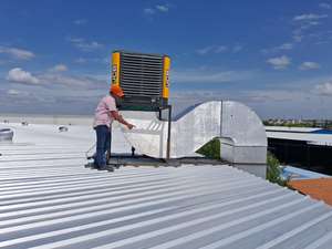 Enfriador de aire evaporativo avanzado con supresión de polvo integrada y enfriamiento de precisión para instalaciones de fabricación a gran escala - Product Image 3