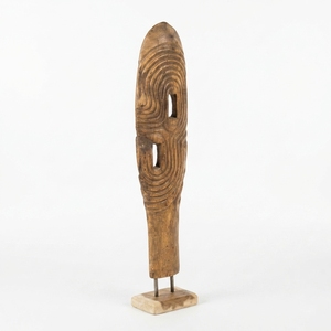 Sculpture ovale Lumintu Baygon en bois de teck sculpté à la main, style moderne, avec double anneau, base de statue, unités décoratives d'appoint pour mariage - Product Image 1