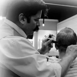 Tijeras de Entresacar Profesionales para Salón de Belleza, Hojas de Acero Inoxidable, para Diestros, Logotipo y Mango Personalizados - Product Image 6