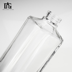 High Quality Transparent Luxury 700 Ml Vodka Gin Tequila <strong>Bottle</strong> <strong>Glass</strong> Use for <strong>Spirits</strong> - Product Image 3