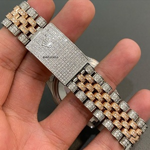 Reloj de Lujo Antiguo de Acero Inoxidable Bicolor con Moissanita y Diamantes, Estilo Hip Hop, Esfera Dorada y Plateada con Fecha - Product Image 2