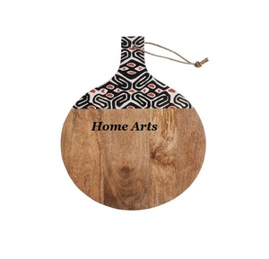Tabla de madera hecha a mano para quesos y fregona, tabla de cortar de frutas de tamaño personalizado en forma de corazón para uso en hoteles y restaurantes - Product Image 2