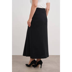 Jupe midi à imprimé floral en noir, tricot confortable, taille empire, style coréen vintage et élégant - Product Image 5