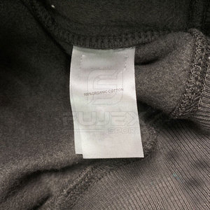 Directo de fábrica Nueva llegada Puff Sudaderas con capucha Invierno Diseño de cremallera al aire libre en color sólido Cuello con capucha Suministro al por mayor - Product Image 4