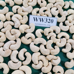 Fábrica de confianza Kaju Badam Santigo Vietnam W320 anacardos W320 exportados a todo el mundo - Product Image 1