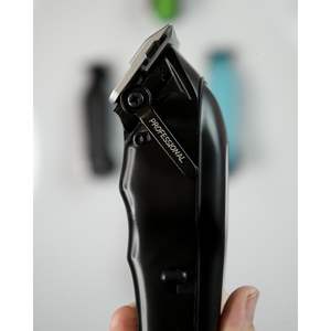 Tondeuse à cheveux professionnelle sans fil en acier inoxydable IPX7, tondeuse à barbe et tondeuse de finition pour barbier, électrique USB - Product Image 2