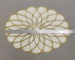 Mantel Individual de Lujo con Cuentas Hechas a Mano, Aspecto Elegante, Centro de Mesa Decorativo Dorado, Mantel Individual de Lujo con Cuentas Hechas a Mano, Aspecto Elegante, Decoración Dorada - Product Image 3