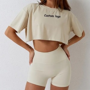 T-shirt court en coton modal personnalisé Haut court d'été uni pour femmes T-shirt uni avec manches cousues pour femmes - Product Image 6