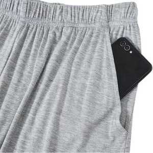 Conjunto de verano para hombre en gris claro, camiseta y pantalones cortos a juego en gris jaspeado, ropa de estar de algodón suave, conjunto de pijama de jersey melange de 2 piezas. - Product Image 5