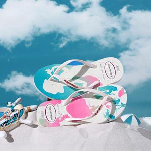 รองเท้าแตะยาง EVA แบบพิมพ์ลายหรือติดลาย คุณภาพสูงจากเวียดนาม สำหรับผู้ชายและผู้หญิง พื้นกันลื่น เหมาะสำหรับใส่กลางแจ้ง - Product Image 1