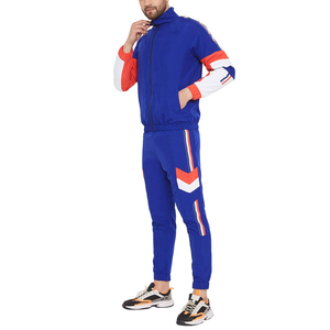 2024 Logo personnalisé hommes Jogging sport costume plaine teint brodé survêtement pour printemps en gros - Product Image 3