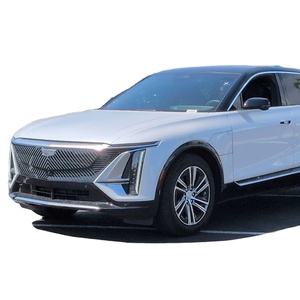 Cadillac LYRIQ 2025 d'occasion, propre, luxe, électrique, transmission intégrale - Product Image 1
