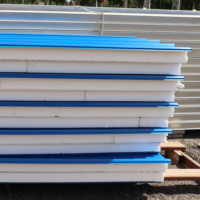GUANGQIA Prix moins cher Panneau de toiture sandwich Eps Métal isolé 50mm 100mm Panneaux sandwich Eps pour toit et mur