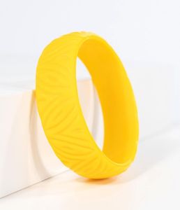 Bracelets jonc modernes en résine | | Brillant, accrocheur, parfait pour les pionniers et les amateurs de style - Product Image 2