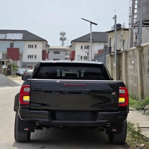 Toyota Hilux GR-Sports 2024 en Alta Demanda - Product Image 3