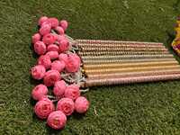 Bâtons de Dandiya avec fleur de pivoine et pompon perlé, bâtons de Raas Garba en bois, accessoires de danse folklorique gujaratienne Navratri, décoration Mehndi Haldi
